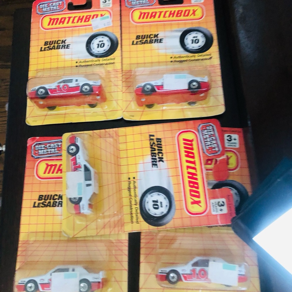 Matchbox White and Red Buick LeSabre Die-Cast Car Pack